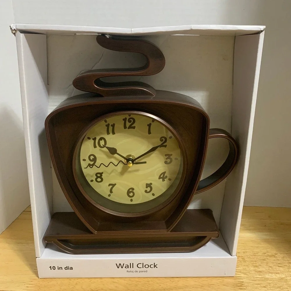 NEW Coffee Cappuccino Wall Clock -‎ Battery Operated;